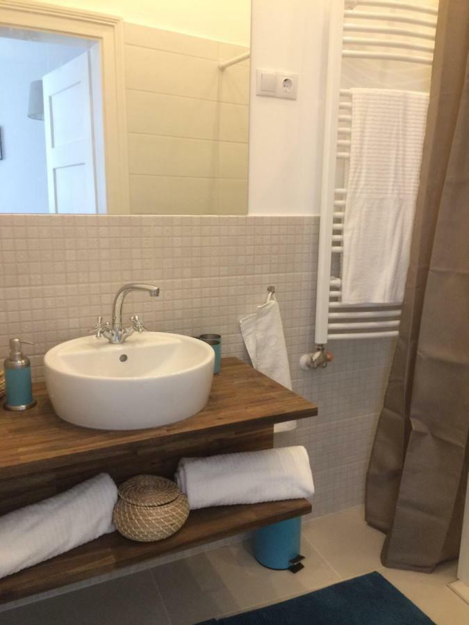 Enjoy Apartman Шопрон Екстер'єр фото